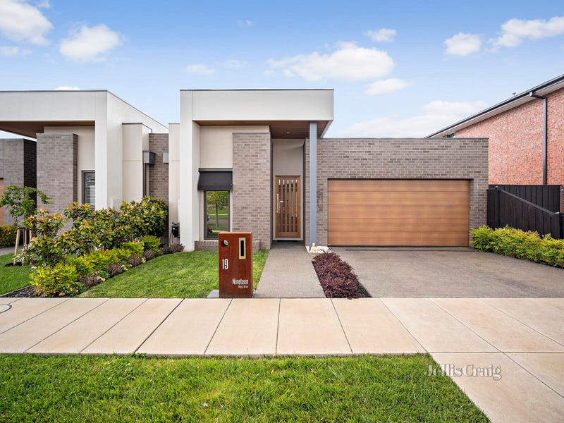 19 Regal Drive, Alfredton, Vic 3350 House for Sale