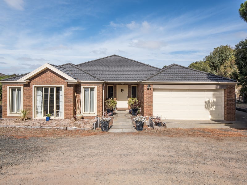 19 Edwards Street, Riddells Creek, VIC 3431