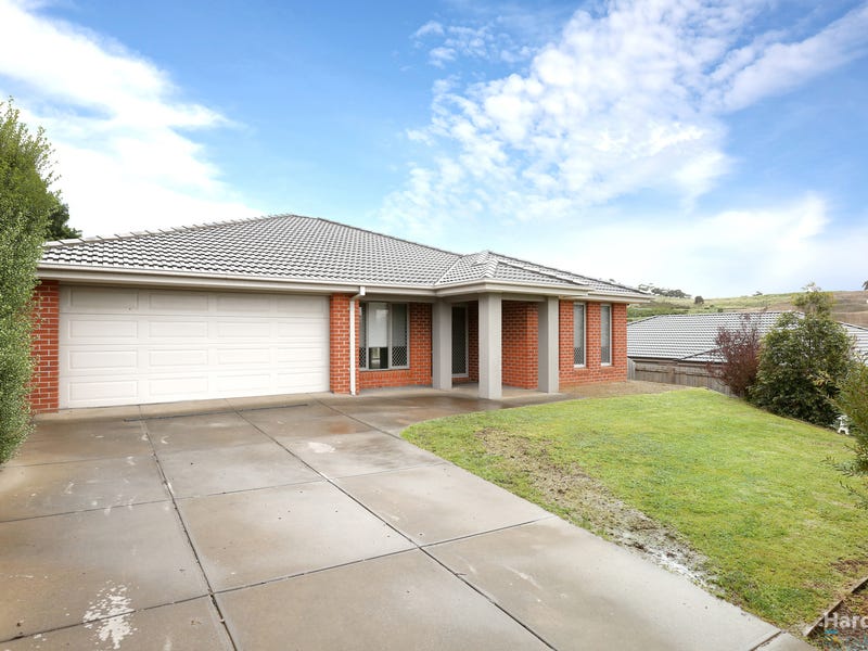 6 Glastonbury Drive, Sunbury, VIC 3429