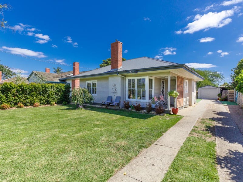 107 FITZROY Street, Sale, Vic 3850 Property Details