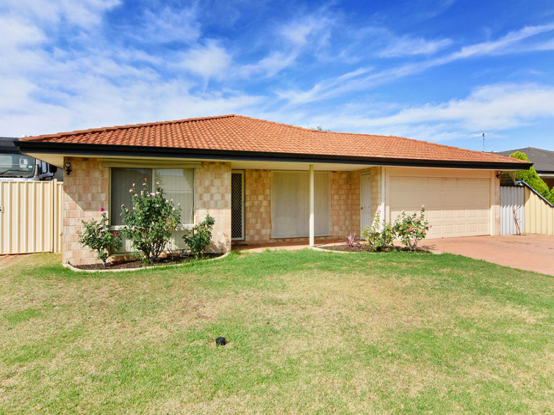11 Monash Blvd, Eaton, WA 6232 Property Details