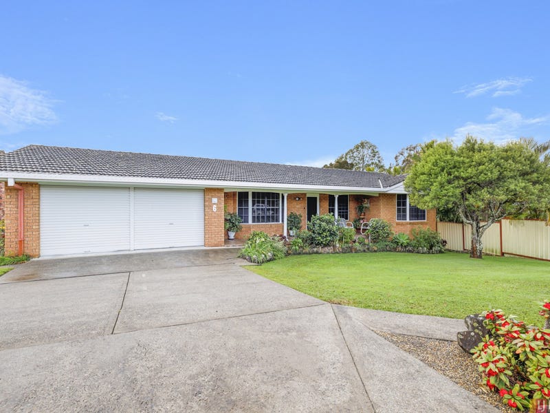 6 Mitchell Avenue, West Kempsey, NSW 2440