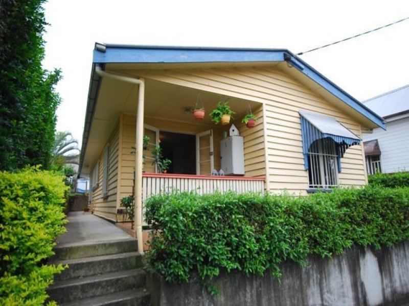 28A Lockhart Street, Woolloongabba, Qld 4102 Property Details