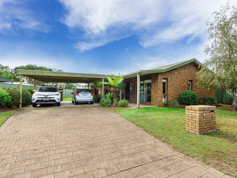 11 Rebecca Drive, Sale, VIC 3850