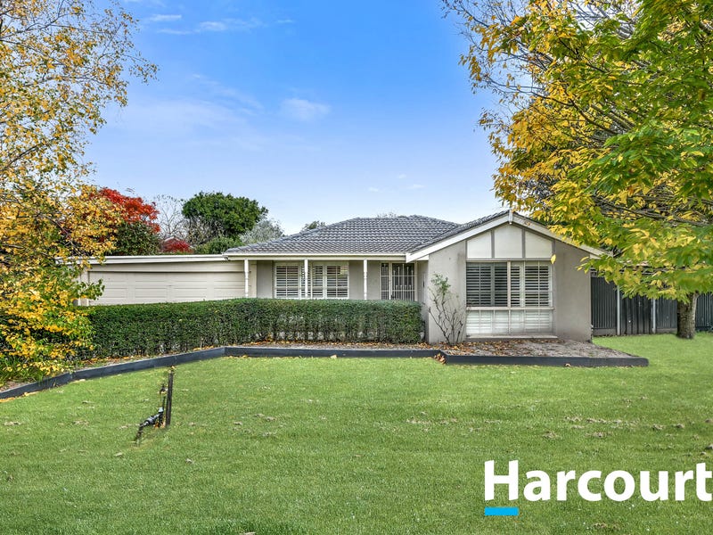 60 St Boswells Avenue, Berwick, Vic 3806 Property Details