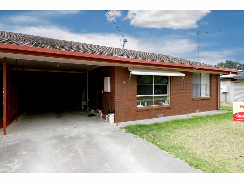 2/22 Lloyd Street, Stratford, VIC 3862