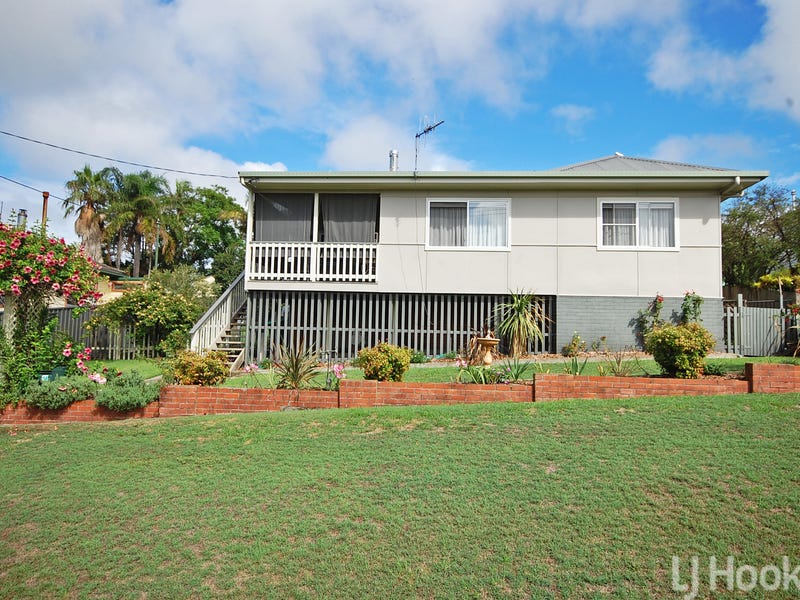 14 Killawarra Street, Wingham, NSW 2429