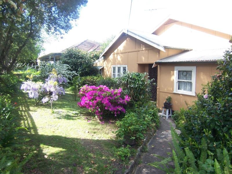 2 Derby Rd, Hornsby, NSW 2077 Property Details