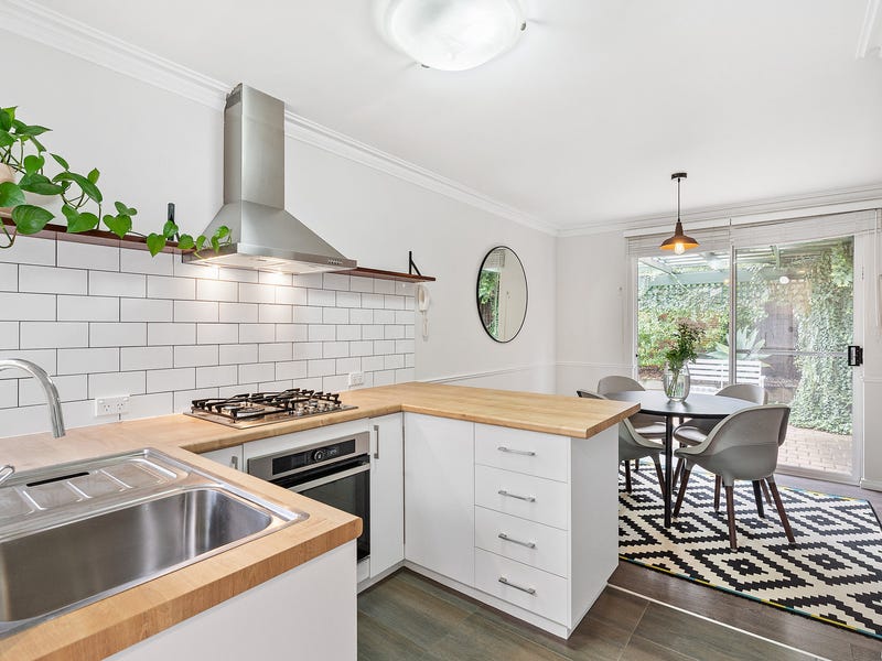 2/8 Hubert Road, Maylands, WA 6051