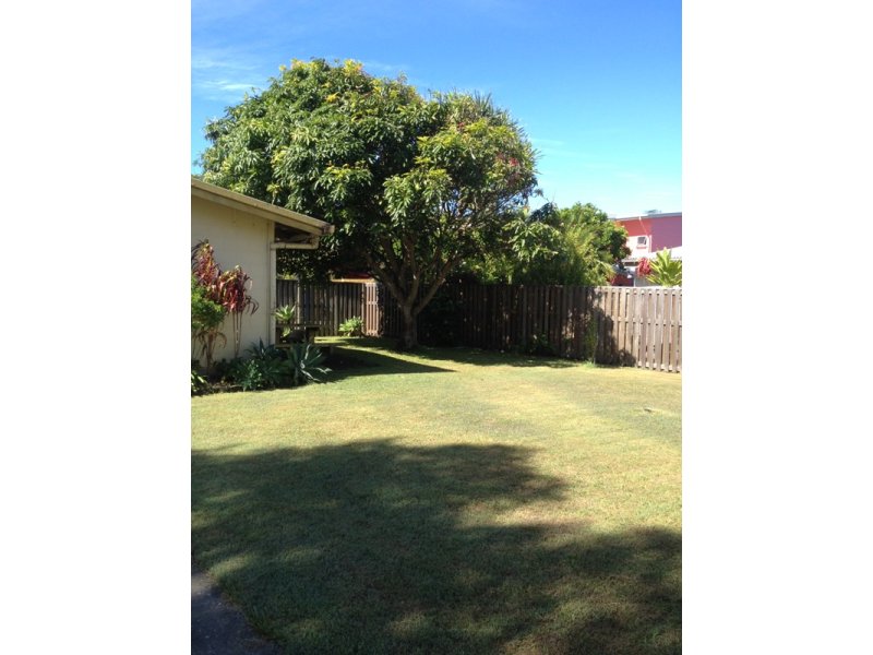 5 Coochin Street, Dicky Beach, QLD 4551