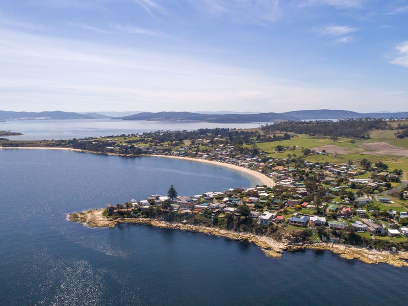 10 Gellibrand Lane, Opossum Bay, TAS 7023