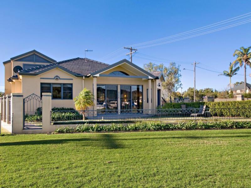 2 Davis Avenue, Davistown, NSW 2251 Property Details