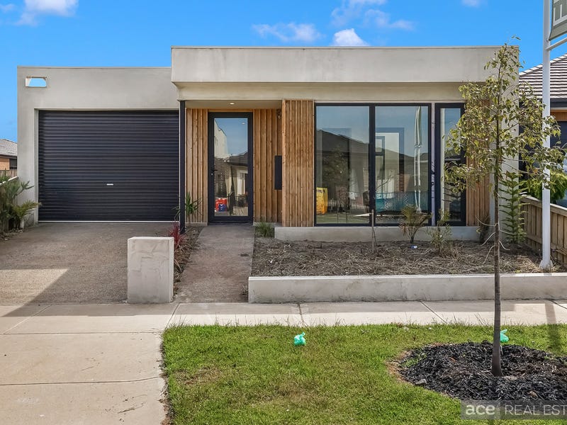 13 Muse Boulevard, Truganina, Vic 3029 - Property Details