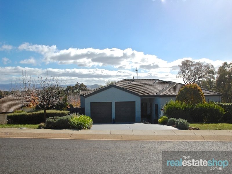 2 Lind Close, Fraser, ACT 2615 Property Details