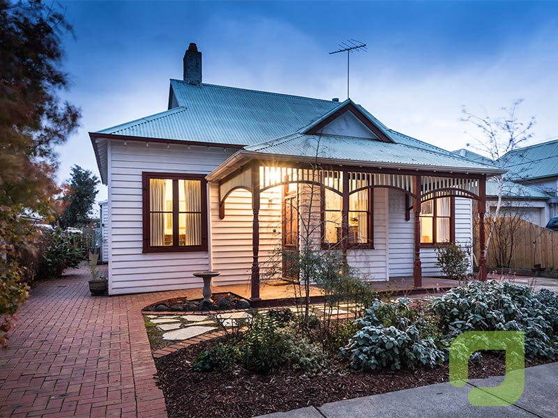 37 Oxford Street, Newport, VIC 3015