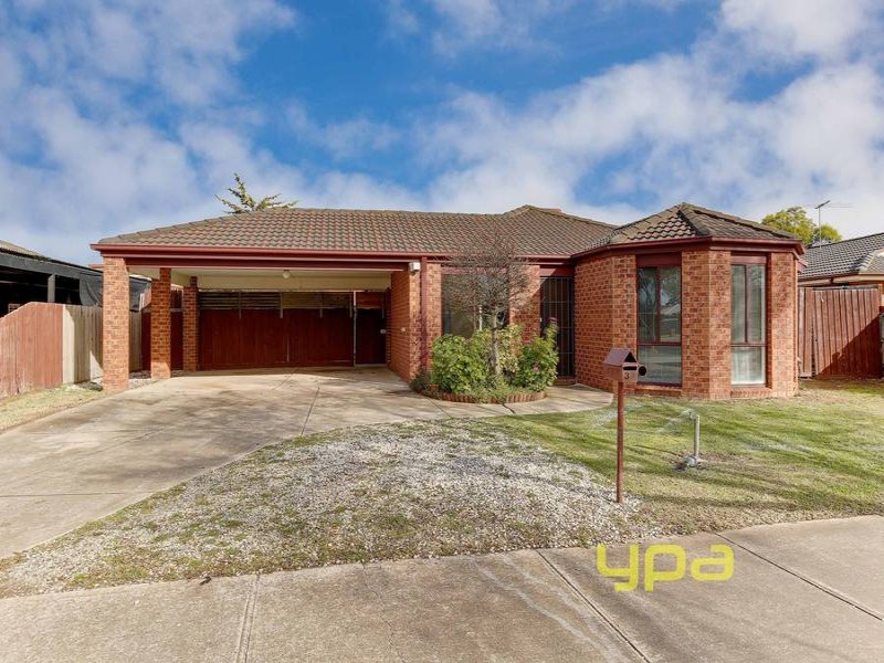 33 Thames Boulevard, Werribee, Vic 3030 Property Details