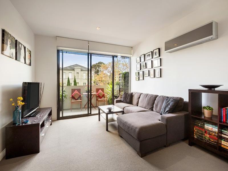 9/16 Elizabeth Street, Malvern, Vic 3144 Property Details