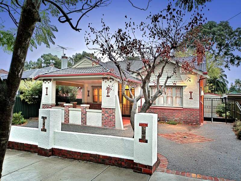 13 St James Parade, Elsternwick, Vic 3185 Property Details