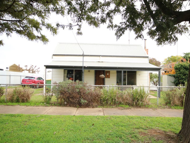 137 Stawell Street, Echuca, Vic 3564 Property Details