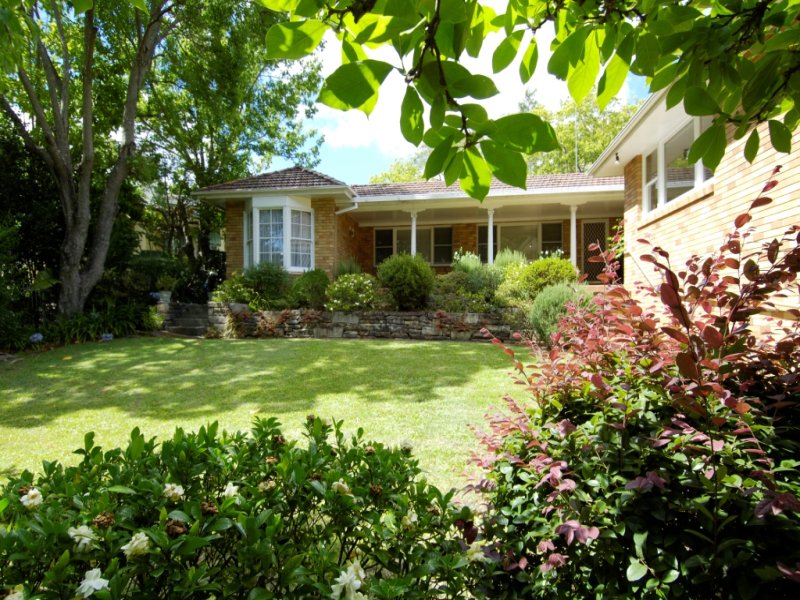 8 Caithness Street, Killara, NSW 2071