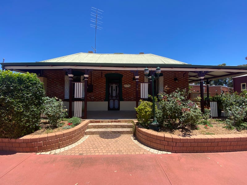 75 Avon Terrace, York, WA 6302