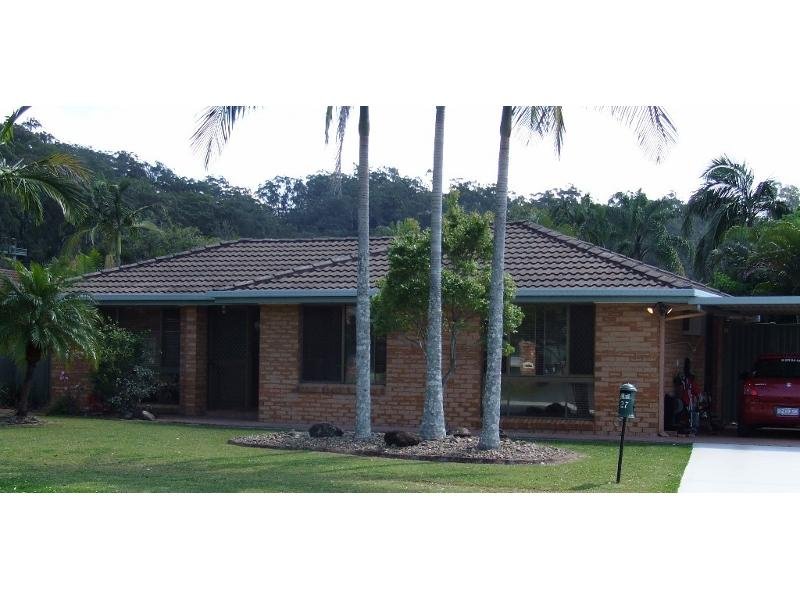 27 Ware Drive, Currumbin Waters, QLD 4223