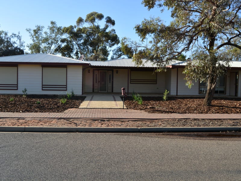 62 Pioneer Drive, Roxby Downs, SA 5725