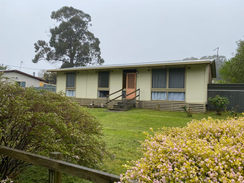76 Thomas Drive, Mount Burr, SA 5279