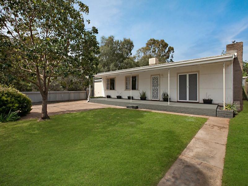 11 Rowland Road, Pooraka, SA 5095