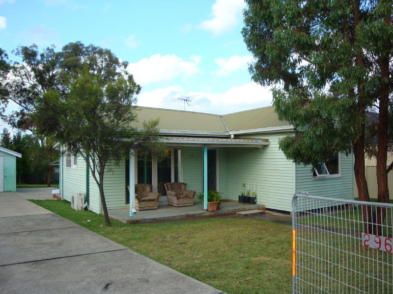 296 Brenan Street, Smithfield, NSW 2164