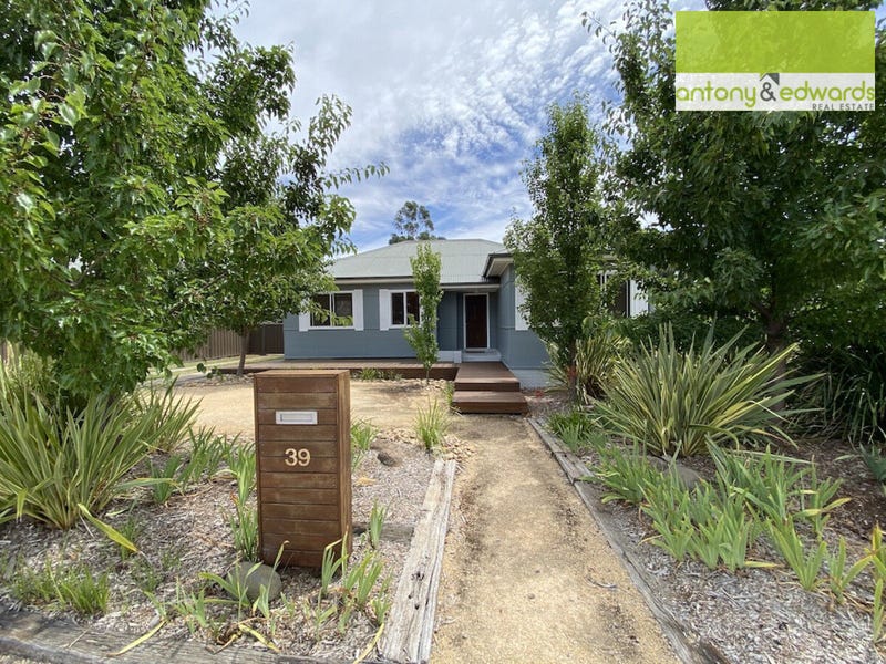 39 Wyatt Street, Goulburn, NSW 2580