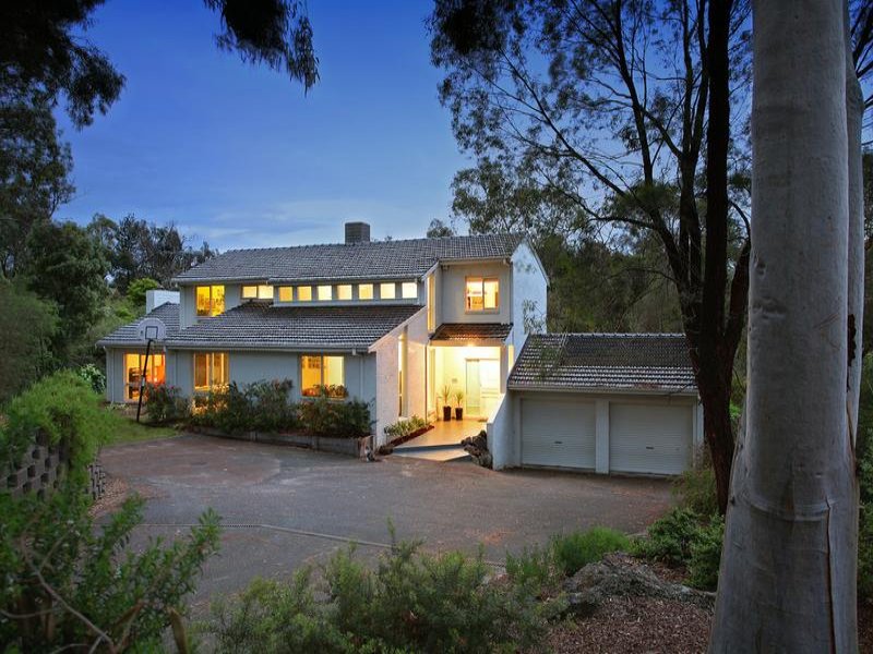 16 Delatite Court, Yallambie Property History & Address Research Domain