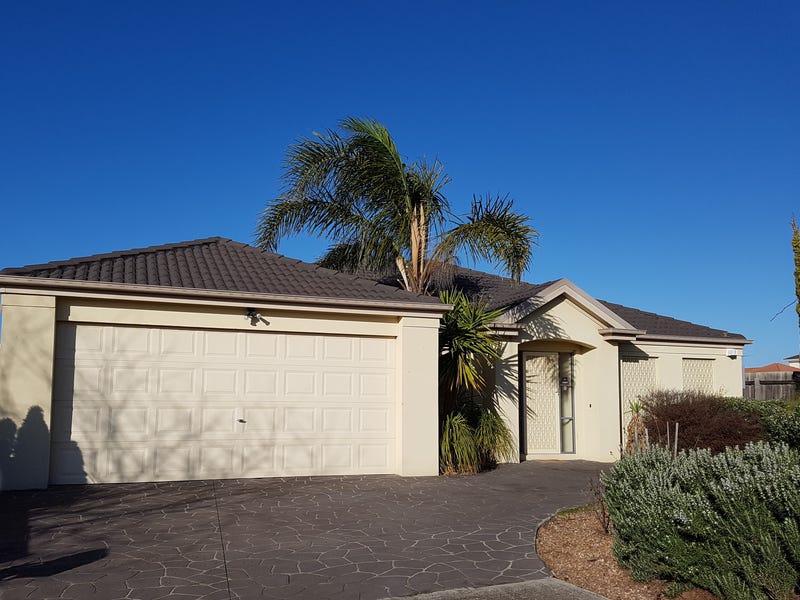 69 Jindabyne Avenue, Taylors Hill, Vic 3037