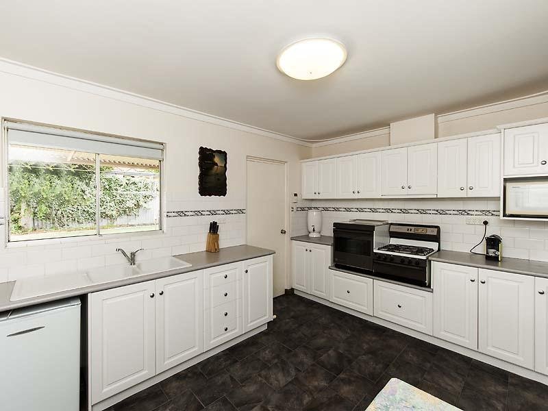 59 Aintree Street, Hamersley, WA 6022