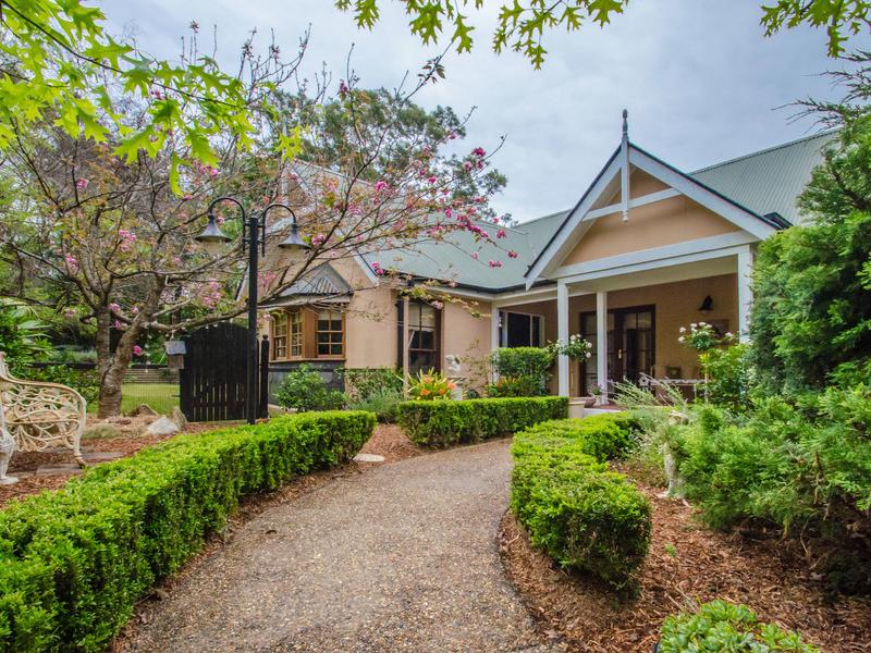 2022 Lindsay Road, Faulconbridge, NSW 2776 Property Details