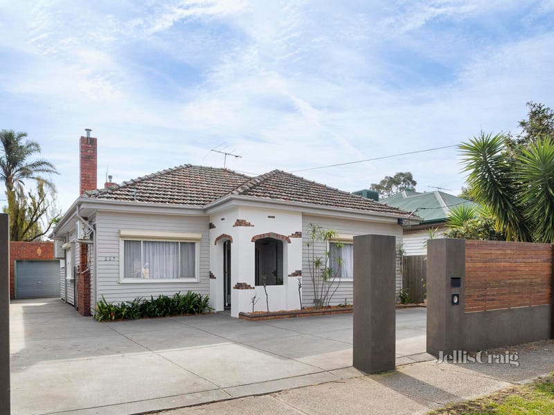 Houses for Sale in Alphington, VIC 3078 Pg. 16