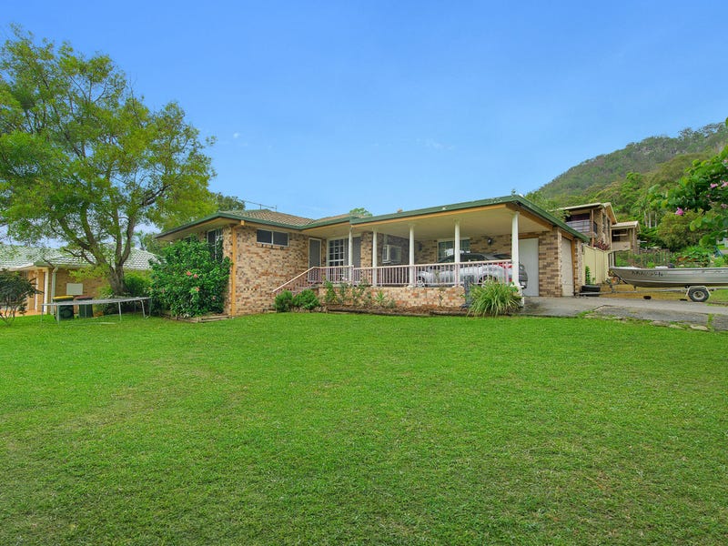 3 Waterview Cres, West Haven, NSW 2443