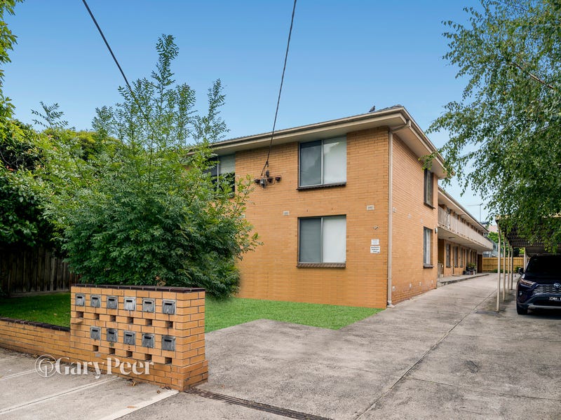 8/9 Poplar Grove, Carnegie, Vic 3163 Property Details