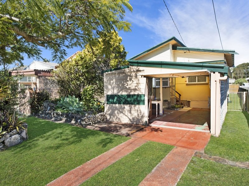 45 Campbell Street, Scarborough, Qld 4020 Property Details