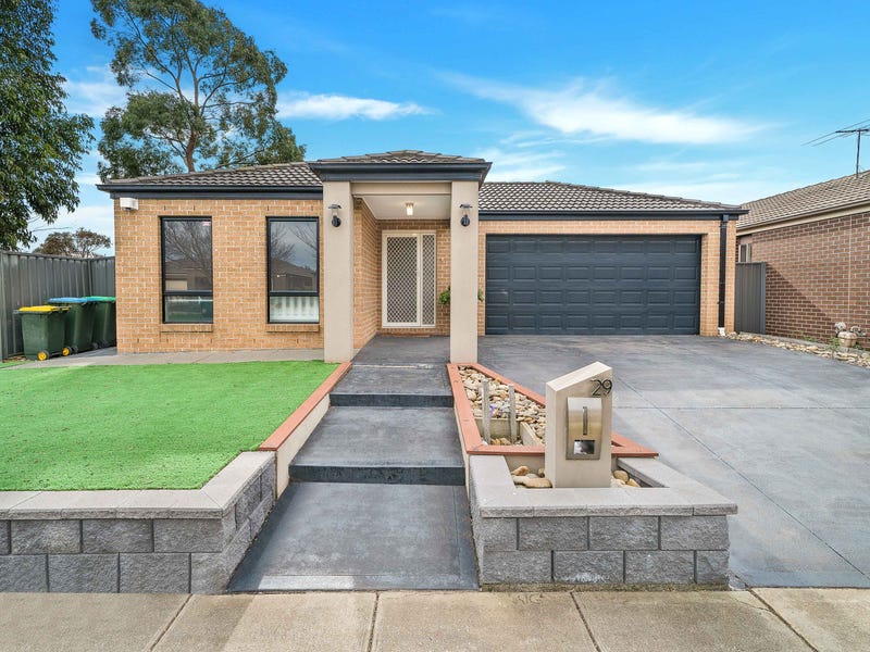 29 Mayesbrook Road, Manor Lakes, VIC 3024