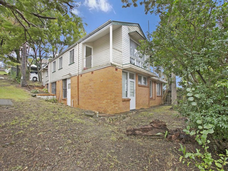 71 Balmoral Street, Hawthorne, Qld 4171 Property Details