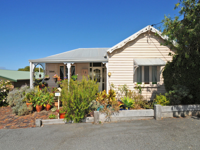 19 Rowley Street, Albany, WA 6330