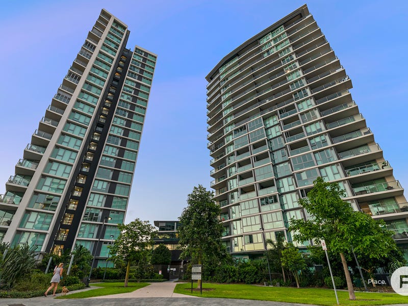 11803 8 Harbour Road Hamilton