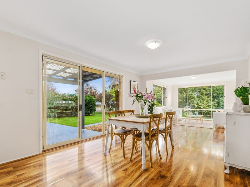 64 May Street, Robertson, NSW 2577 Property Details