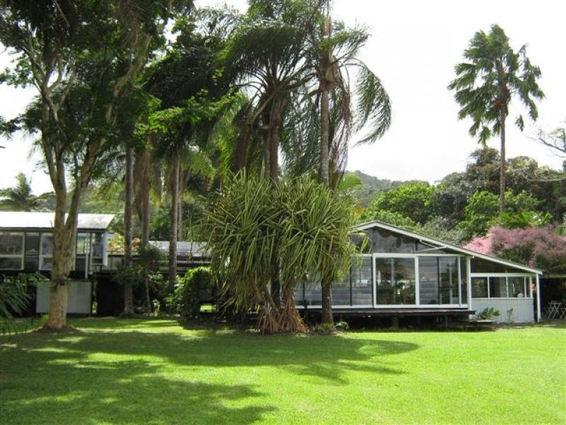 133 Daintree River, Daintree, Qld 4873 Property Details