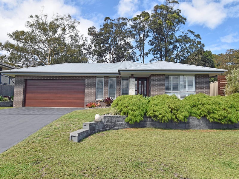 5 Hungerford Place, Bonny Hills, NSW 2445