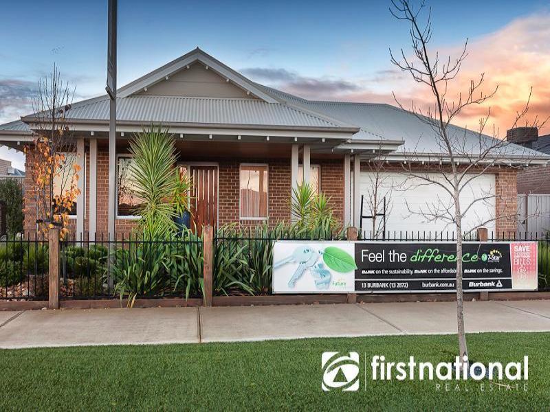 11 Arena Parade, Officer, Vic 3809 Property Details