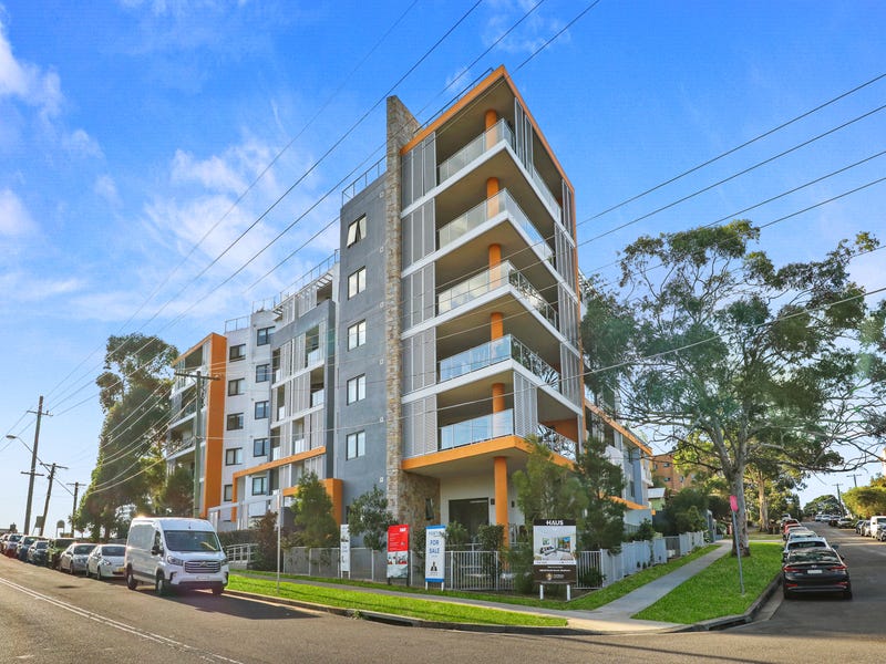 304/43 Devitt Street, Blacktown, NSW 2148 Property Details