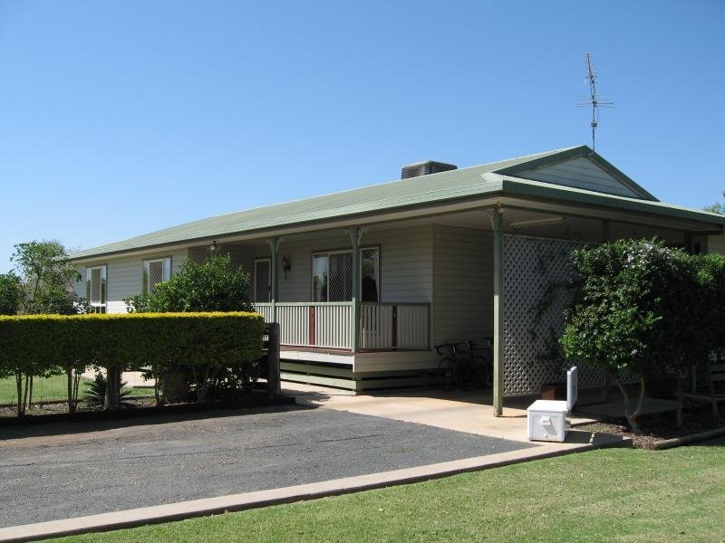 Property 105690292, Emerald, Qld 4720 Property Details