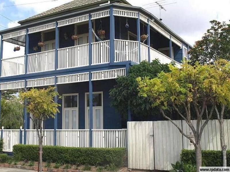 2 Blackall St, Hamilton, NSW 2303 Property Details